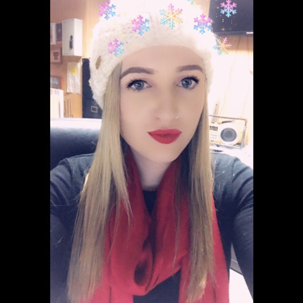 Meet your Posher, Lauren